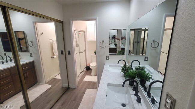 Building Photo - 2400 El Brio Ct