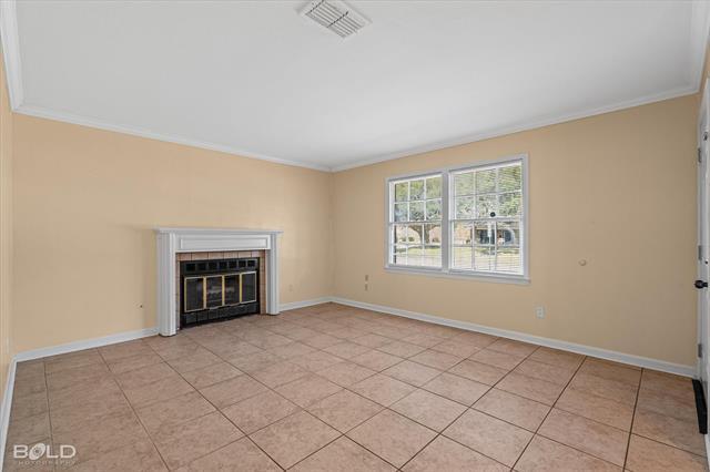 Building Photo - 2710 Higgins Dr