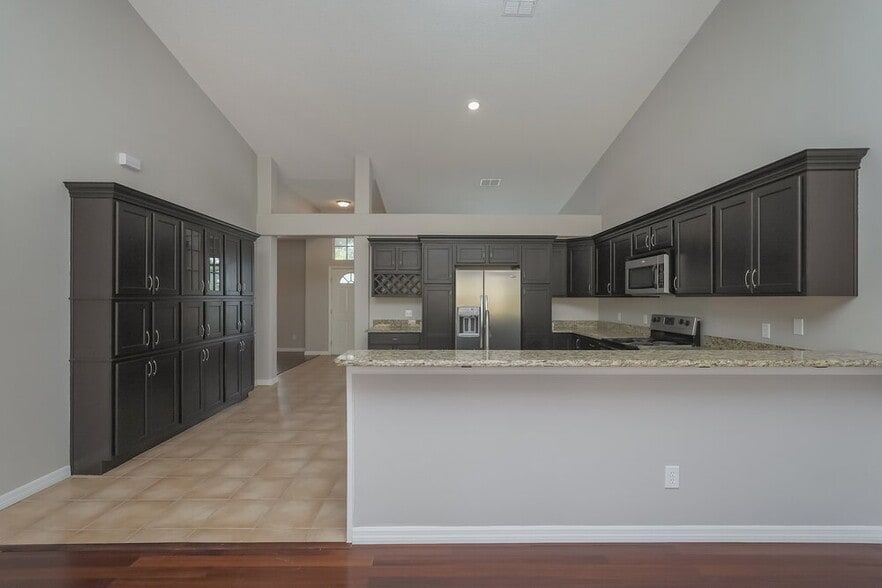 Building Photo - 5221 Watson Rd