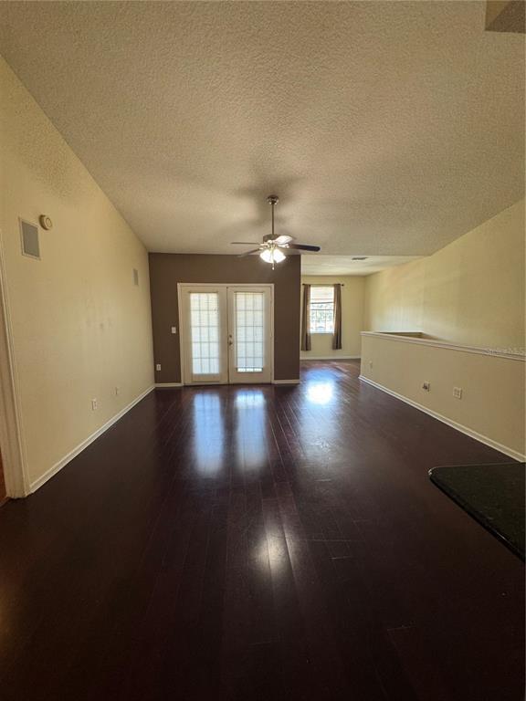 Building Photo - 14214 Fredricksburg Dr