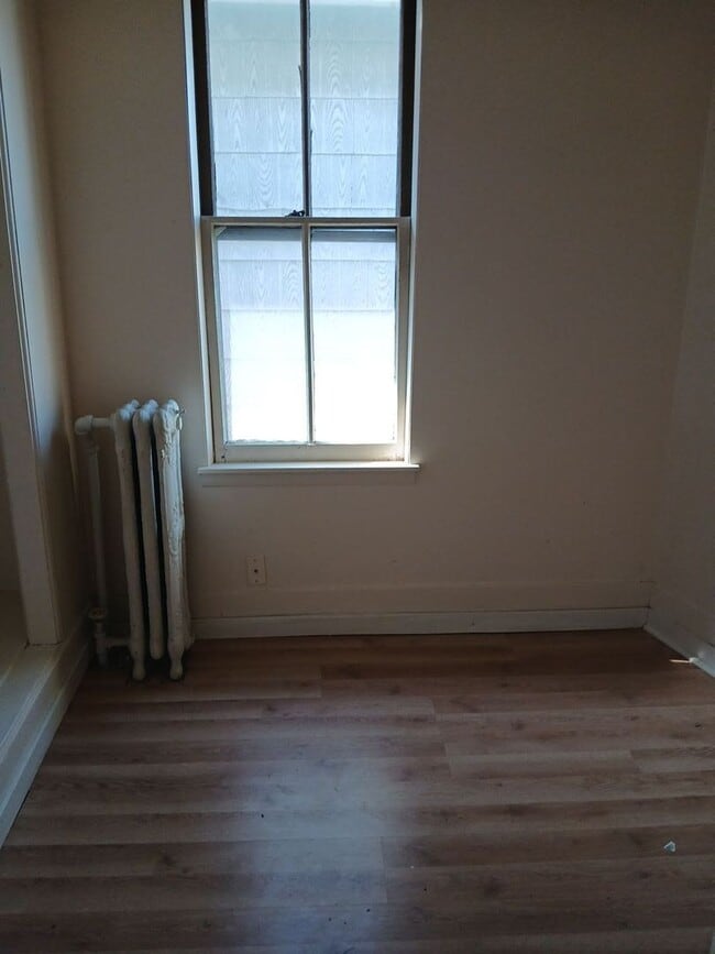 Building Photo - 2262 S Chase Ave