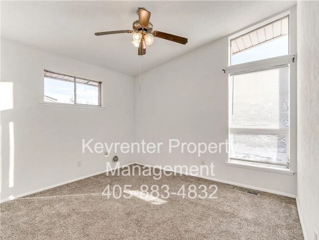 Building Photo - 507 NE 61st St