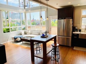 Building Photo - Live in the Heart of Little Italy! GORGEOUS 2BD/2BA Condo w/ Loft!