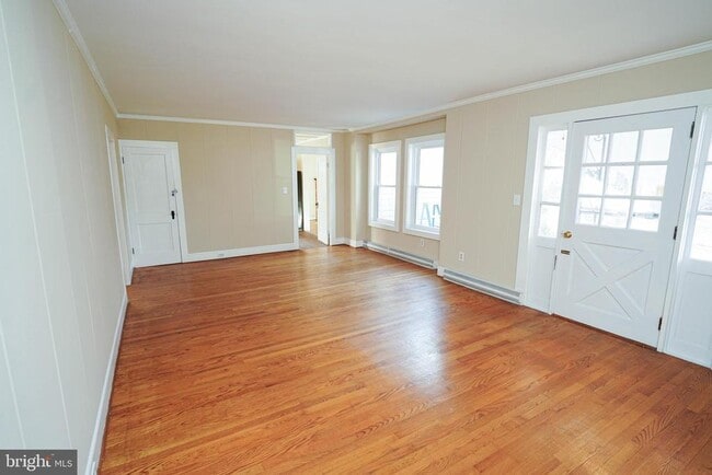 Building Photo - 101 Taylor Ave