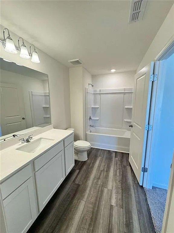 Building Photo - 23 Padley Dr