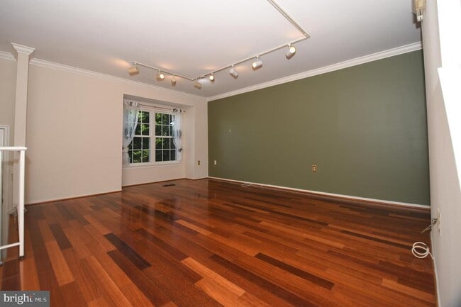 Building Photo - 21 Earth Star Pl