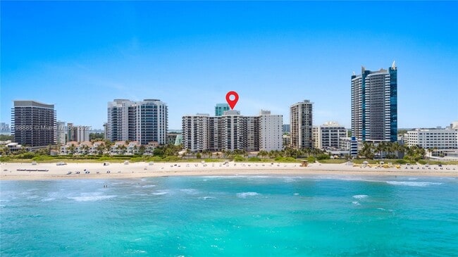 Building Photo - 6039 Collins Ave