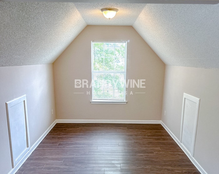 Building Photo - 6022 Birdseye Tr