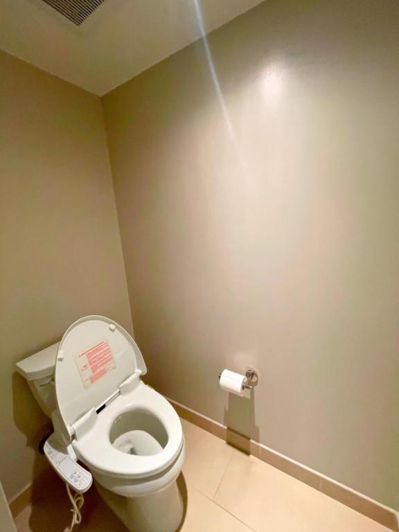 Building Photo - 1837 Kalakaua Ave