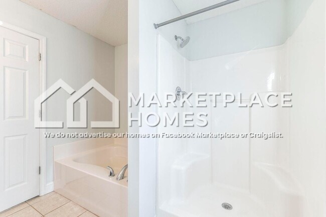 Building Photo - 107 Marcelline Ct