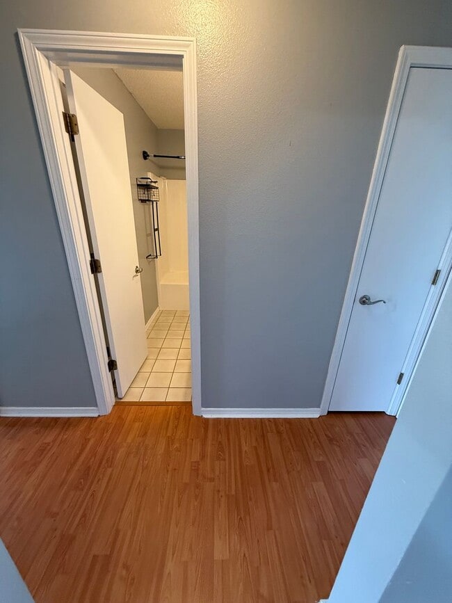 Building Photo - Nice 3 Bed 2 Bath House.  Yard Care Included.  Gas Heat & Hot Water