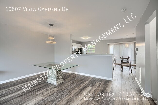 Building Photo - 10807 Vista Gardens Dr