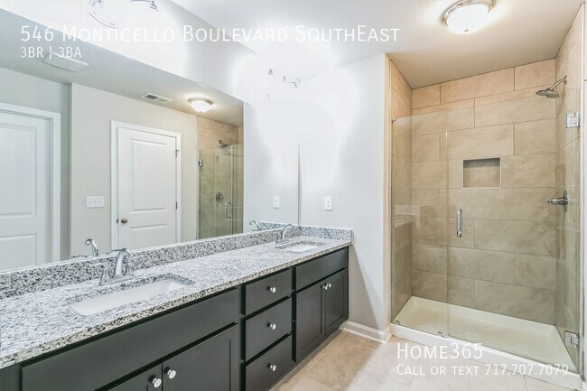 Building Photo - Charming 3-Bed, 2.5-Bath Home in Atlanta's...