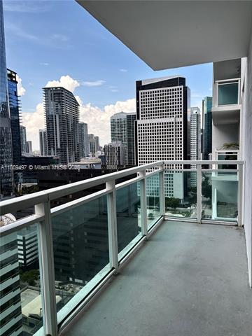 Building Photo - 951 Brickell Ave