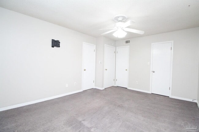 Building Photo - 416 Waycross Ave