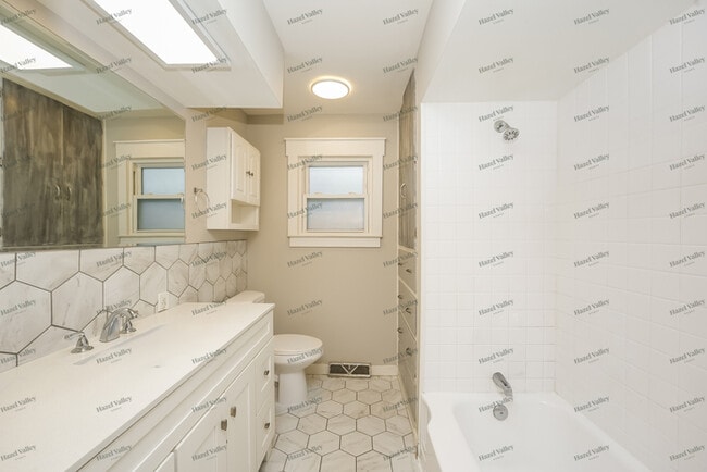 Building Photo - 37 W Ralston Ave