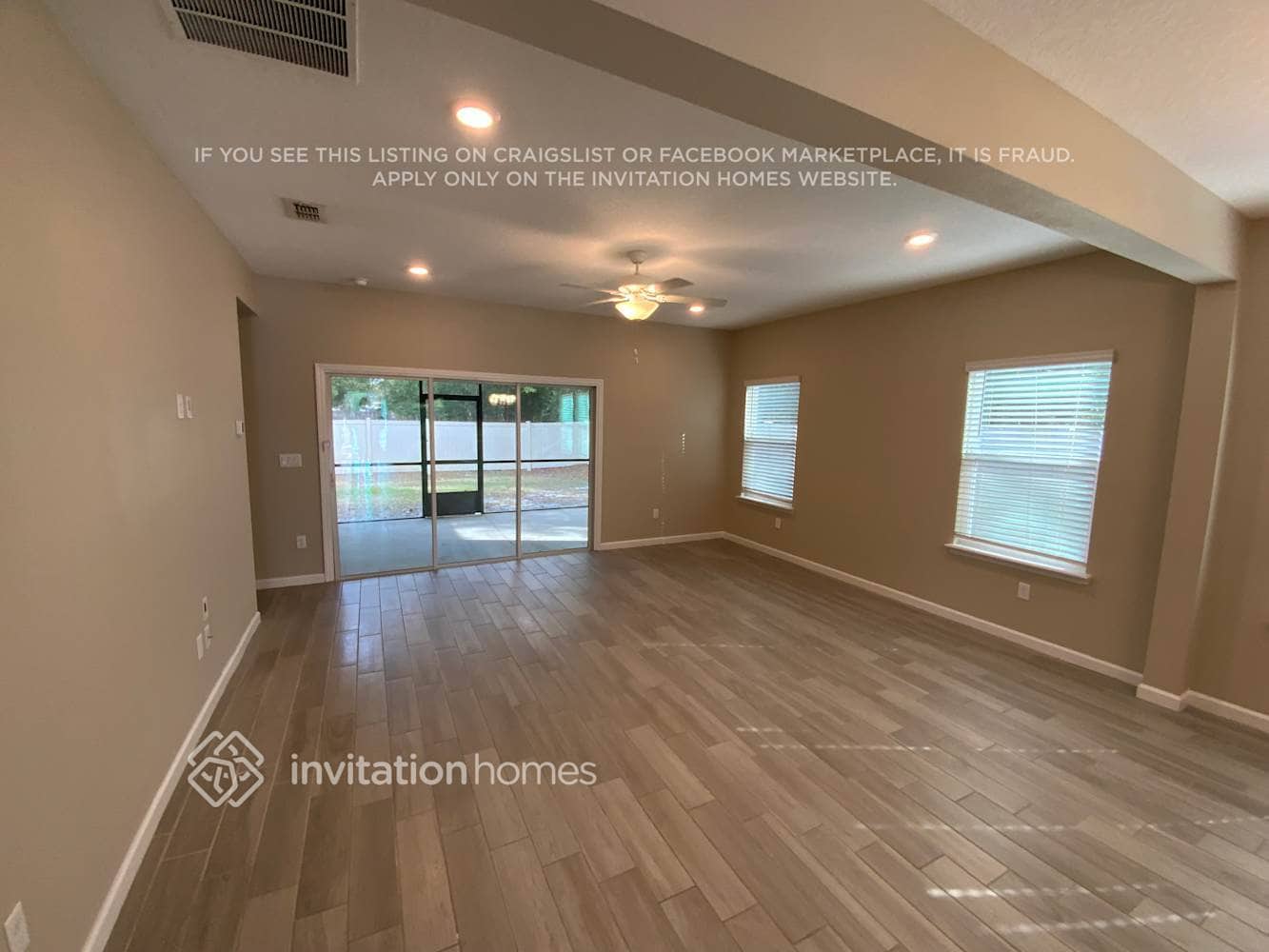 Building Photo - 11352 Oyster Creek Rd