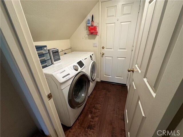 Building Photo - 789 Newbury Way