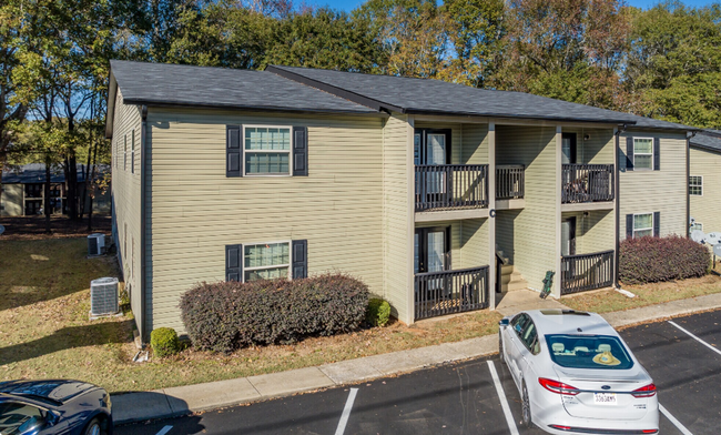 Building Photo - Find Your Perfect Home at Phoenix City Apa...