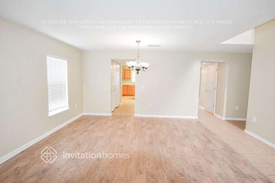Building Photo - 6043 Sunset Vista Dr