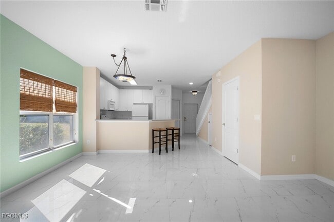 Building Photo - 8535 Athena Ct