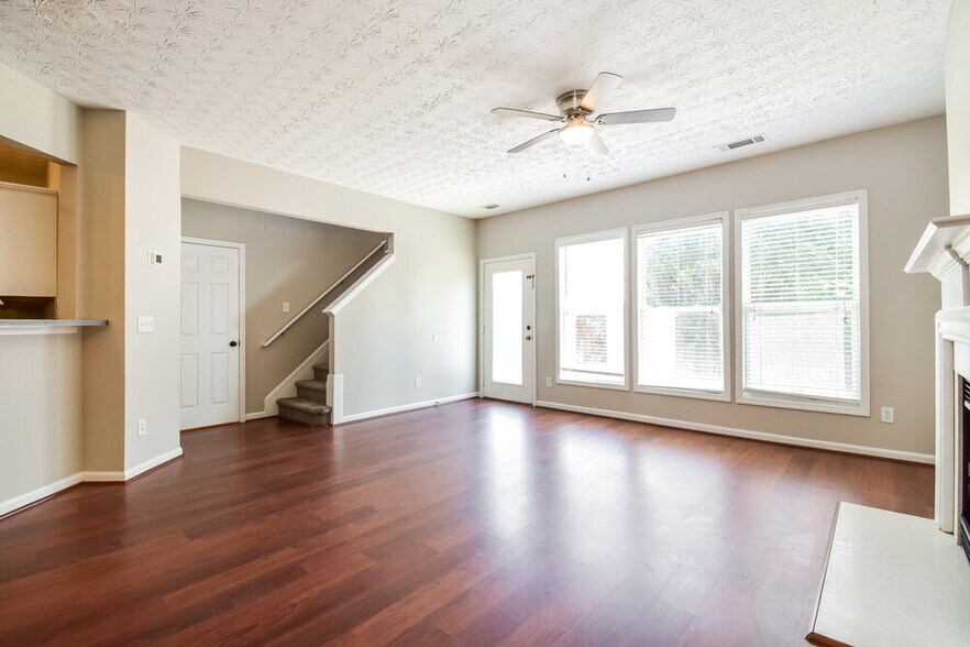 Building Photo - 237 Winterbury Dr