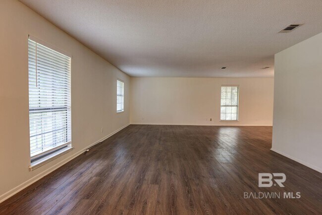 Building Photo - 7269 Charbon Dr