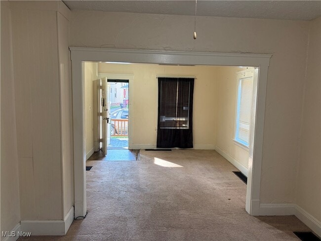 Building Photo - 3653 W 46th St