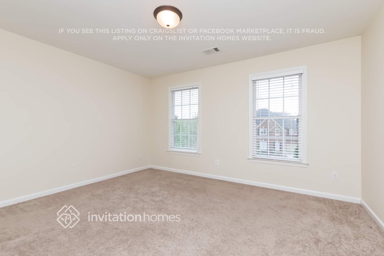 Building Photo - 2285 Summit Oaks Ct