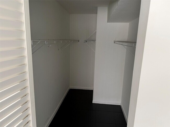 Building Photo - 2964 NW 55th Ave