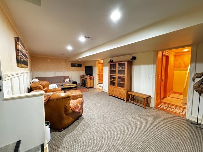 Building Photo - 1638 Stony Meadow Ln