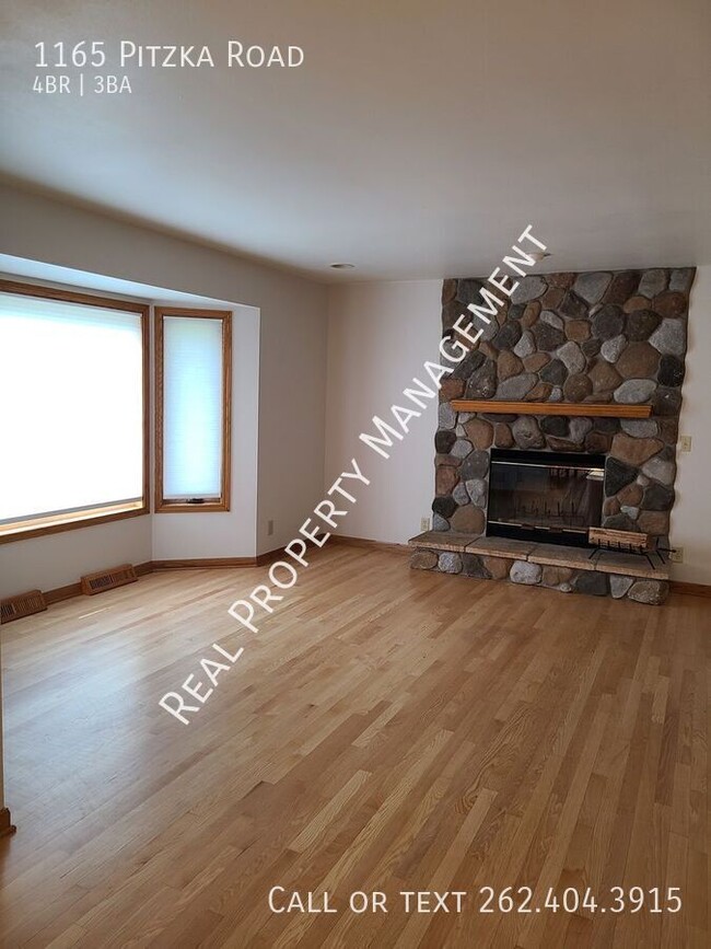 Building Photo - 1165 Pitzka Rd