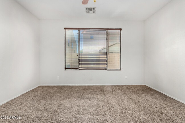 Building Photo - 82 W Aster Dr