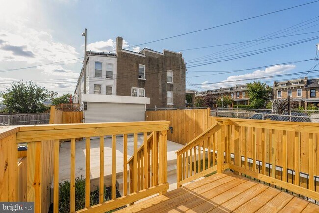 Building Photo - 4830 8th St NW