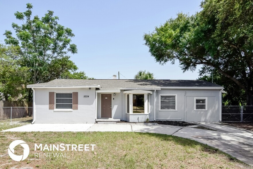 Primary Photo - 5224 Puritan Ave