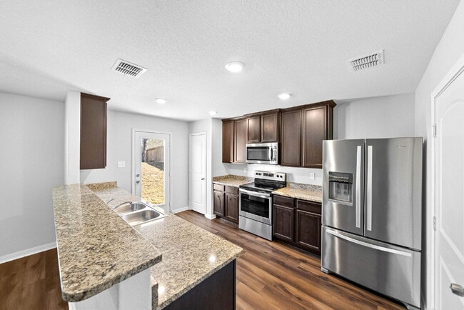 Building Photo - Modern Comfort Meets Everyday Living in This Beautifully Updated Two Story Home for Rent