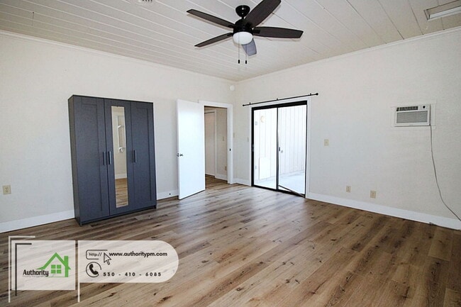 Building Photo - 19250 Hill St