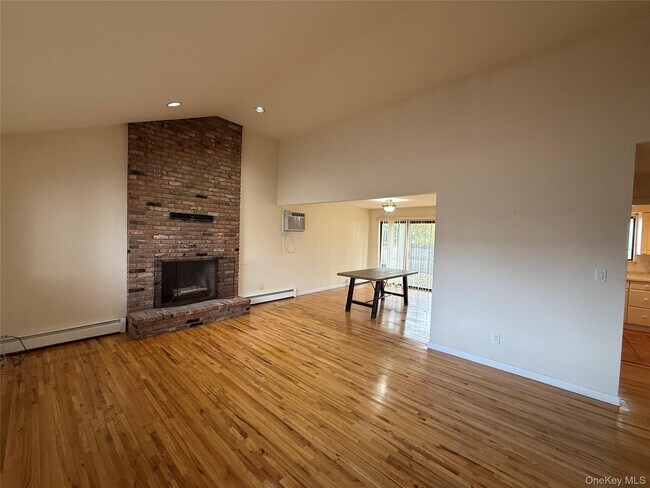 Building Photo - 35 A S Norwood Rd