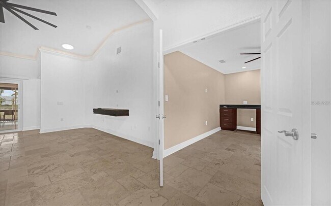 Building Photo - 3499 Summerwood Way