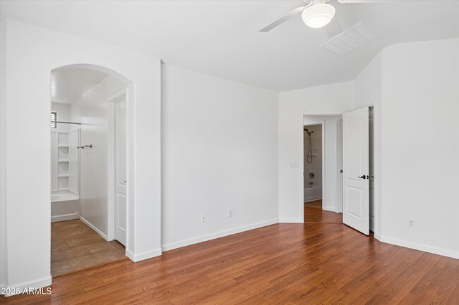 Building Photo - 4719 E Amber Sun Dr