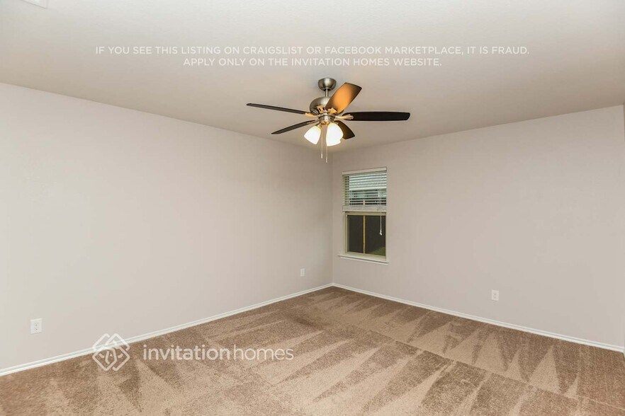 Building Photo - 224 Chimney Rock Dr