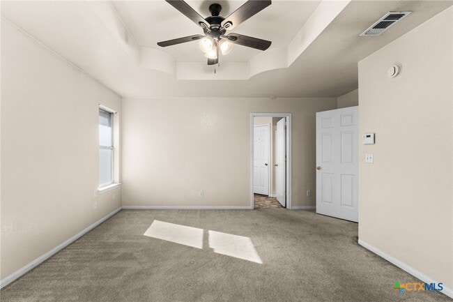 Building Photo - 211 Sims Ridge Dr
