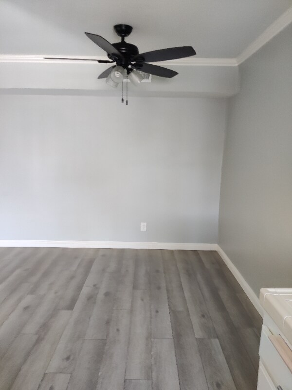 Building Photo - 18935 Sherman Way