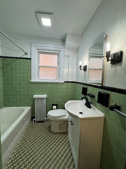 Building Photo - 52 Owendale Ave