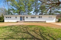 Building Photo - 8009 Whitesburg Dr