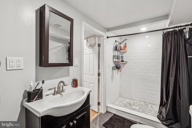 Building Photo - 1808 N 18th St