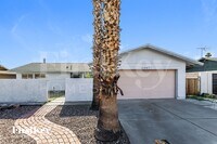 Building Photo - 13807 N 52nd Ave