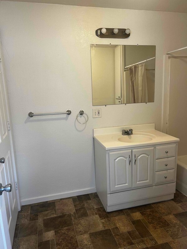 Building Photo - 1228 S 1st St