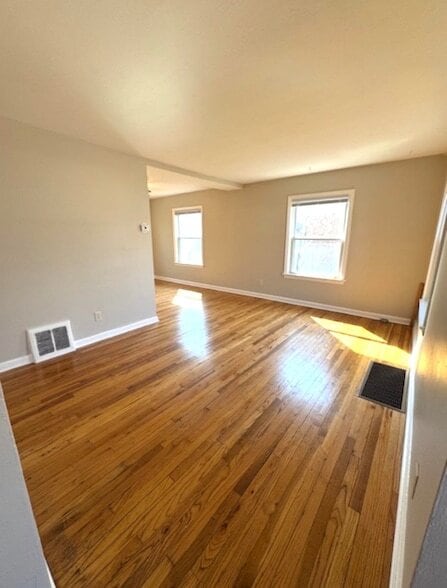 Building Photo - 2215 Hecker Ave