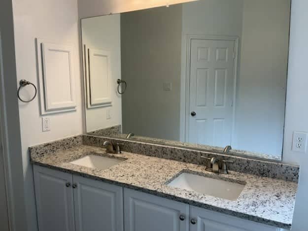 Building Photo - 60 Atascadero Dr
